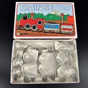 Vintage Train Set Of 4 Cookie Cutters Boxed Metal Fox Run 1984 USA